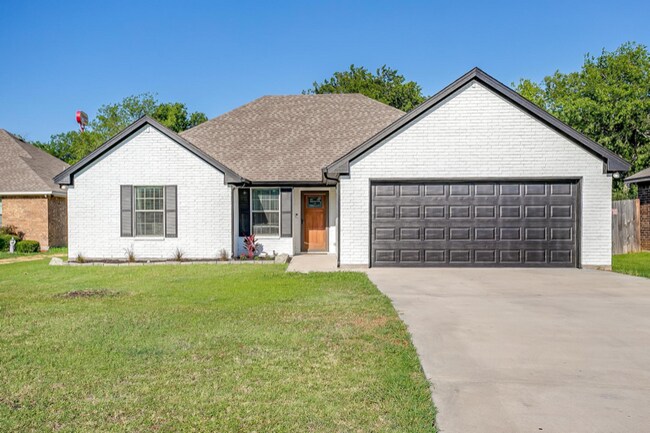 Foto del edificio - 205 Shady Ln