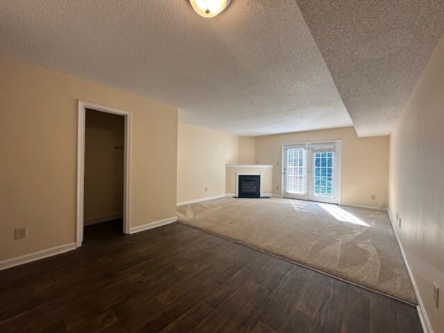 Foto del edificio - 3405 Whitehurst Rd
