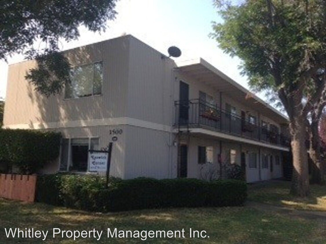 Foto principal - 1500 S Claremont St