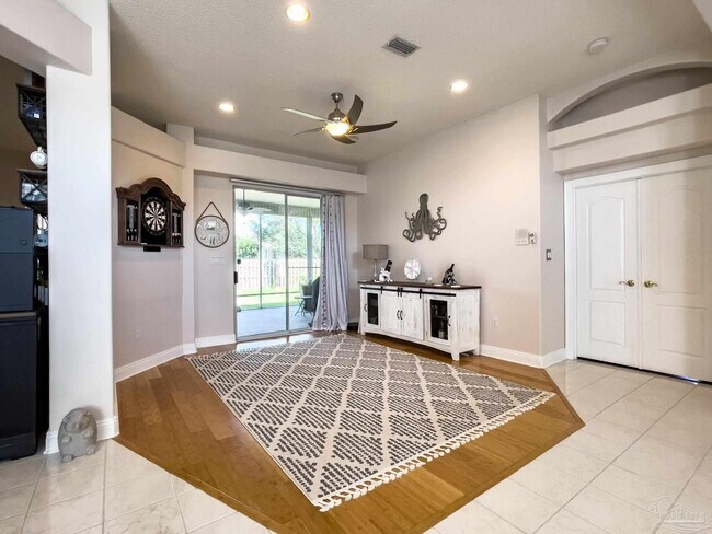 Building Photo - 5092 Chandelle Dr