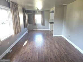 Building Photo - 11 Drexel Ave