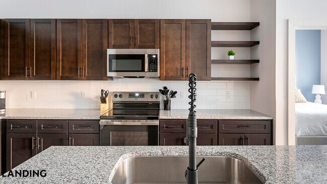 Foto del edificio - 1200 Riverfront Dr