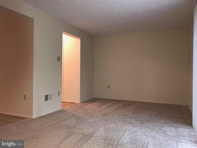 Foto del edificio - 1542 Pin Oak Dr