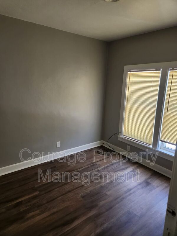 766 Penna Ave Unit Apt 6, Elmira, NY 14904 Condo for Rent in Elmira