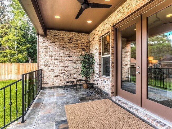 Foto del edificio - 5203 Beechnut St