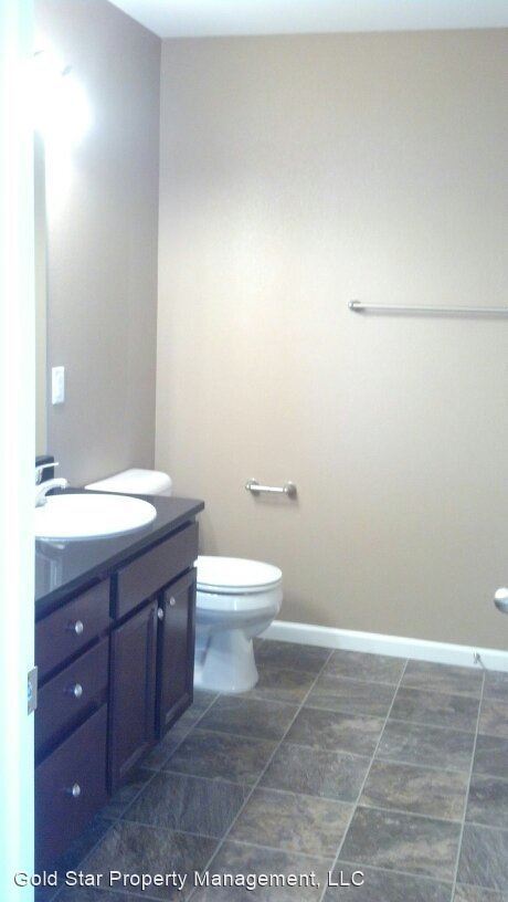 Building Photo - 3 br, 2.5 bath House - 4132 Lorrain Pl