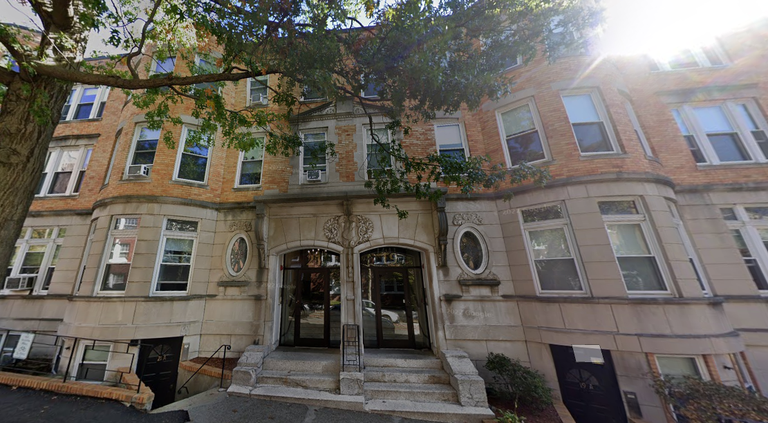 Primary Photo - 17 Fairbanks St