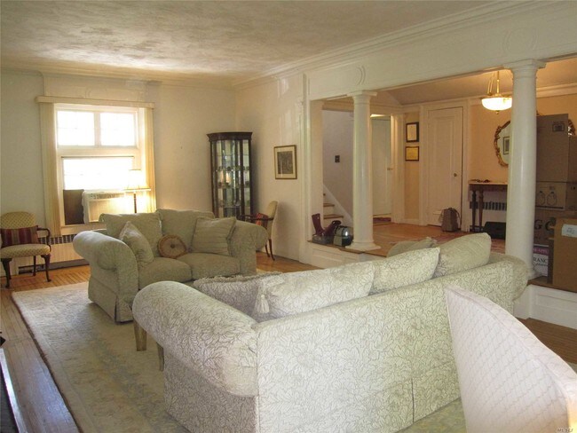 Foto del edificio - 7 Poplar Ct