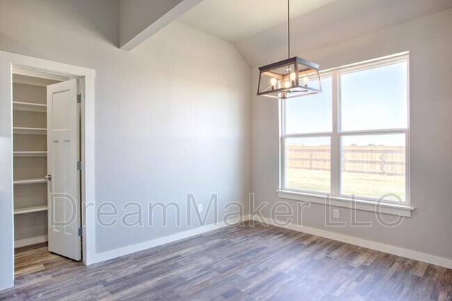 Foto del edificio - 3027 SE 34th St