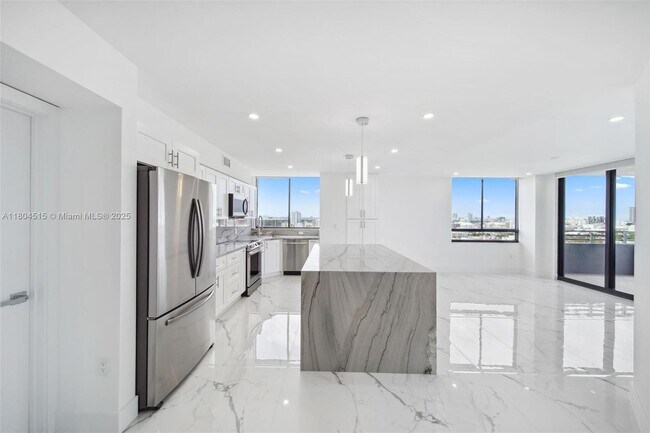 Foto del edificio - 1330 West Ave