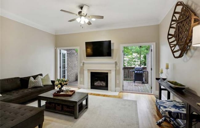 Building Photo - 1553 Mosaic Way