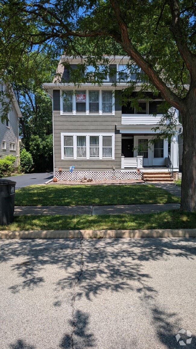 Building Photo - 17456 Shaw Ave