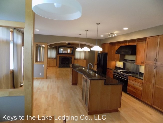 Building Photo - 5 br, 3.5 bath House - 715 Jacob's Hollow Dr.