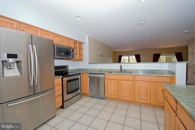 Foto del edificio - 419 Davis Ave SW