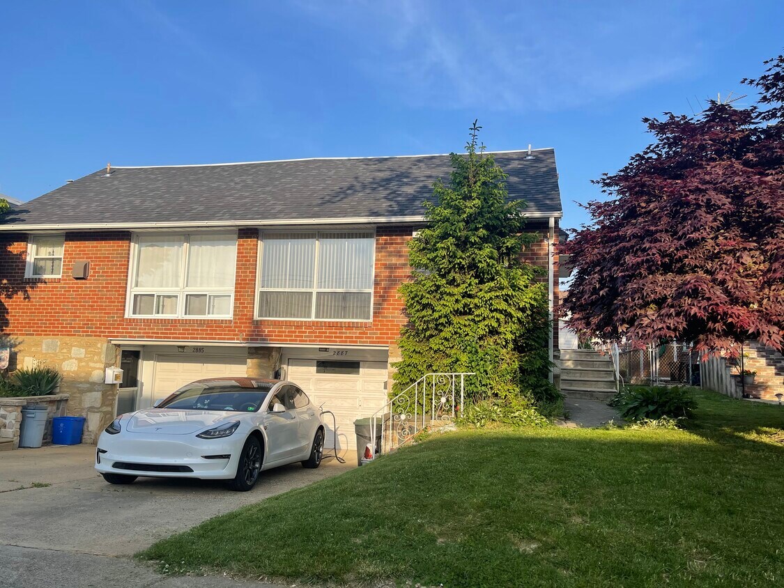Primary Photo - 2887 Stamford St