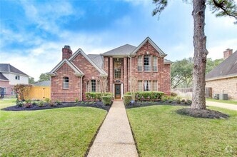 Building Photo - 19330 Foxtree Ln