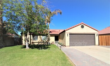 Building Photo - 82360 Priscilla Ct