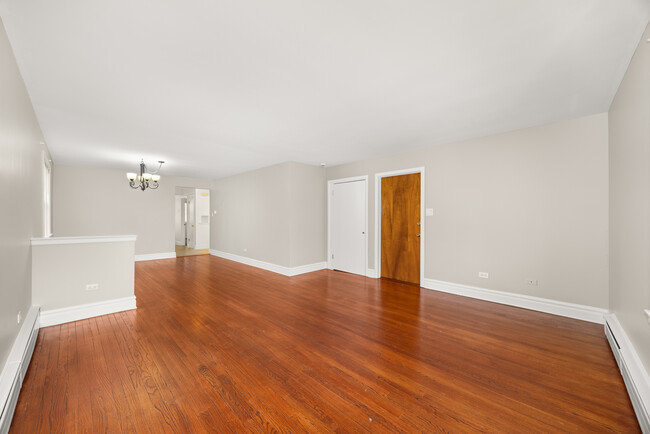 Foto del edificio - 2 Bedroom Apartment for Rent: Berwyn, IL