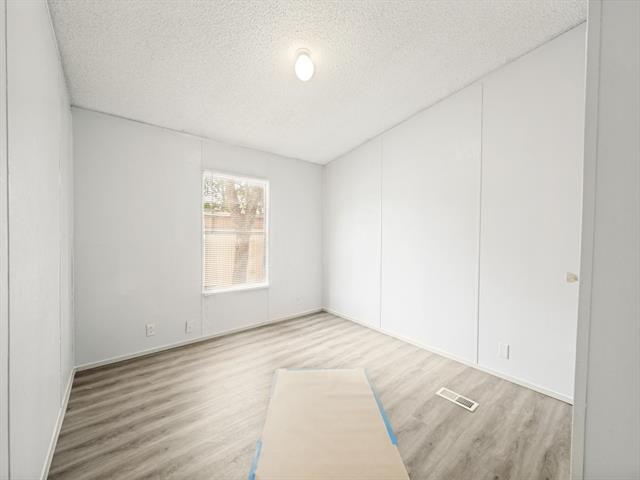 Foto del edificio - 6205 N Highland Cir