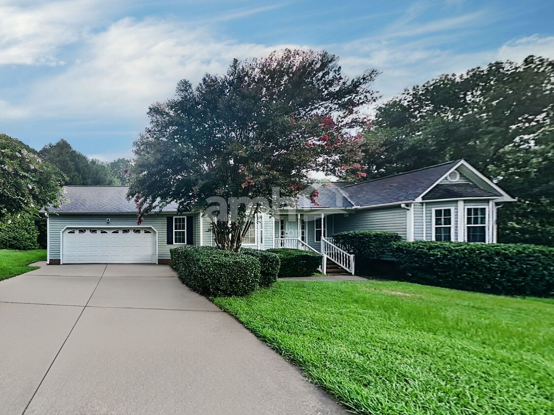 Primary Photo - 247 Clayton Pointe Dr