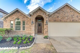 Building Photo - 6519 Point Hollow Ln