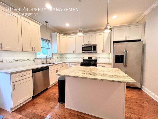 Photo - 1722 W Seybert St House