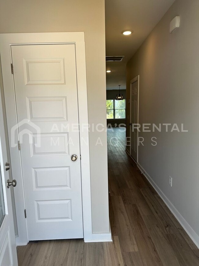 Building Photo - New Construction Home for Rent in Calera, ...