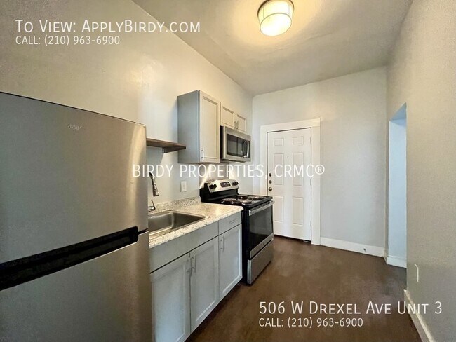 Building Photo - "Charming 2 Bed, 1 Bath Multiplex in San A...