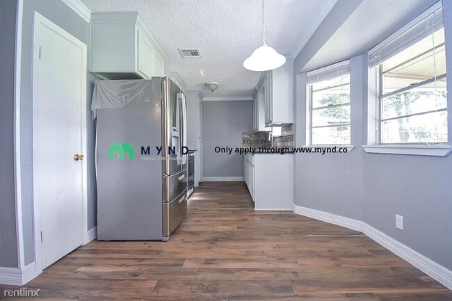 Building Photo - 3 br, 2 bath House - 15319 Imperial Valley Dr
