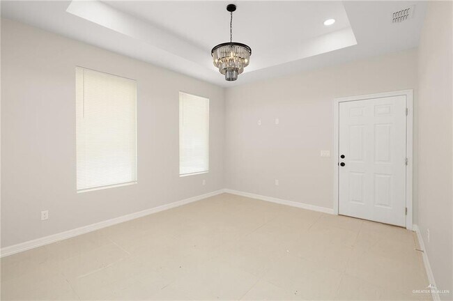 Building Photo - 4305 Heron Ave