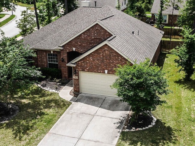 Building Photo - 30 N Montfair Park Cir
