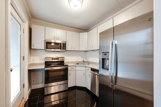 Foto del edificio - 159 W 7th St