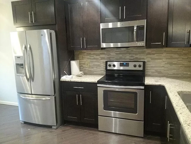 Foto del edificio - 202 Weeping Willow Ln