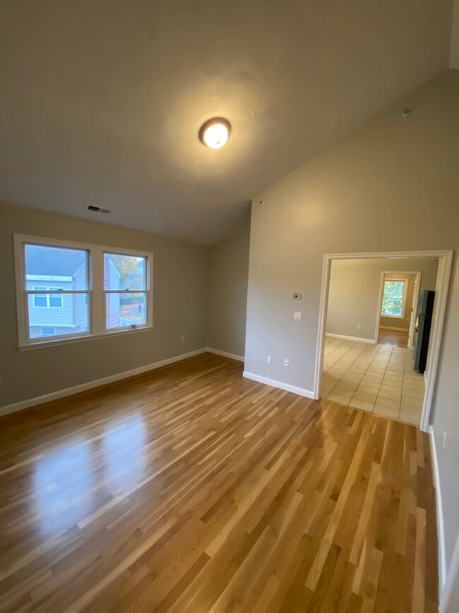 Foto del edificio - 118 Beverly St