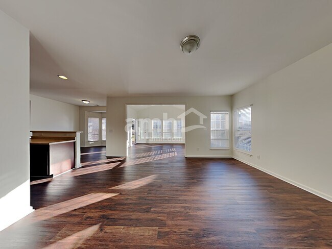 Building Photo - 14 Beason Farm Ln