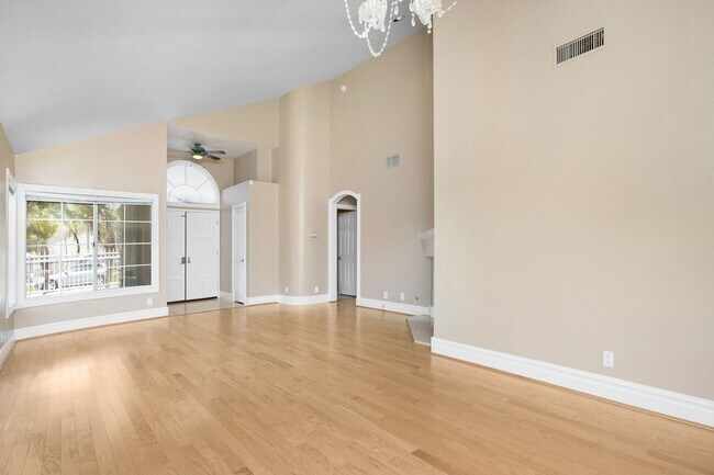 Foto del edificio - Highly desirable 2/2 Single-Level Village Laguna Niguel Heights home for lease