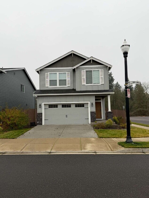 Foto principal - Beautiful Orchards Home