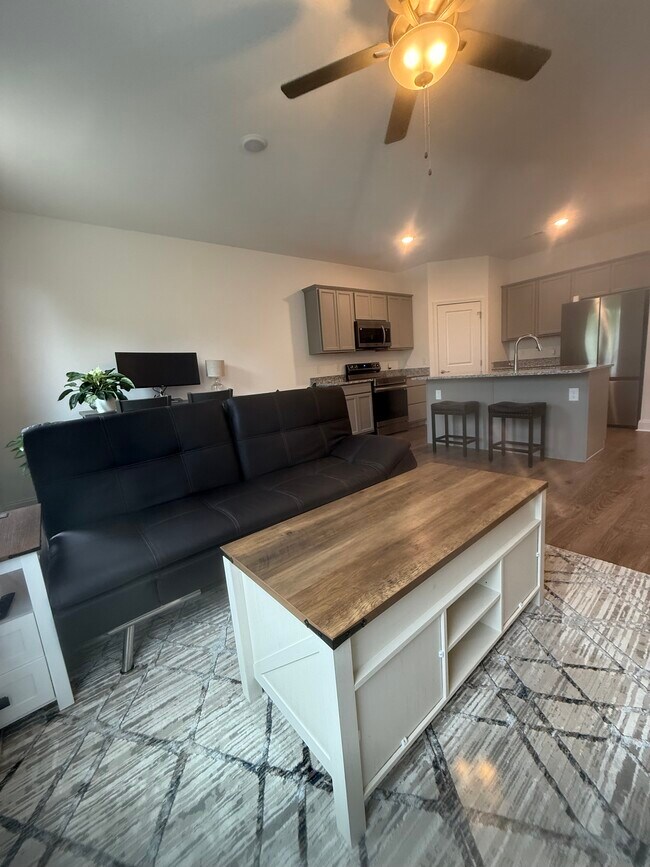Foto del edificio - 1516 Mountain Quail Cir