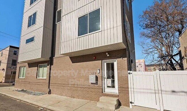 Foto del edificio - 623 N 36th St