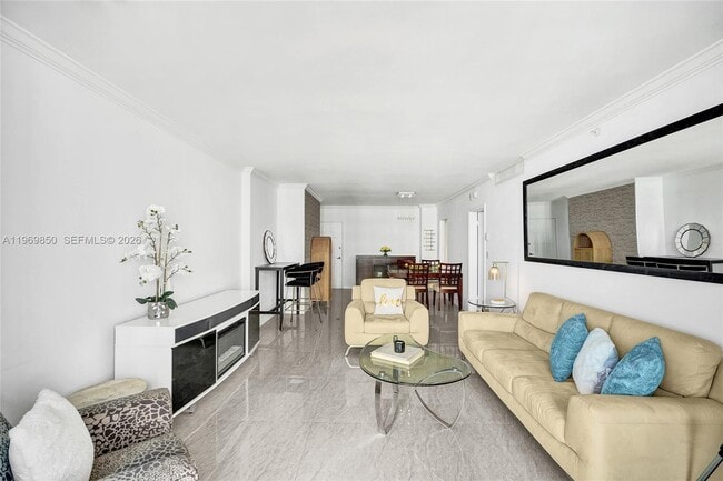 Building Photo - 2501 S Ocean Dr