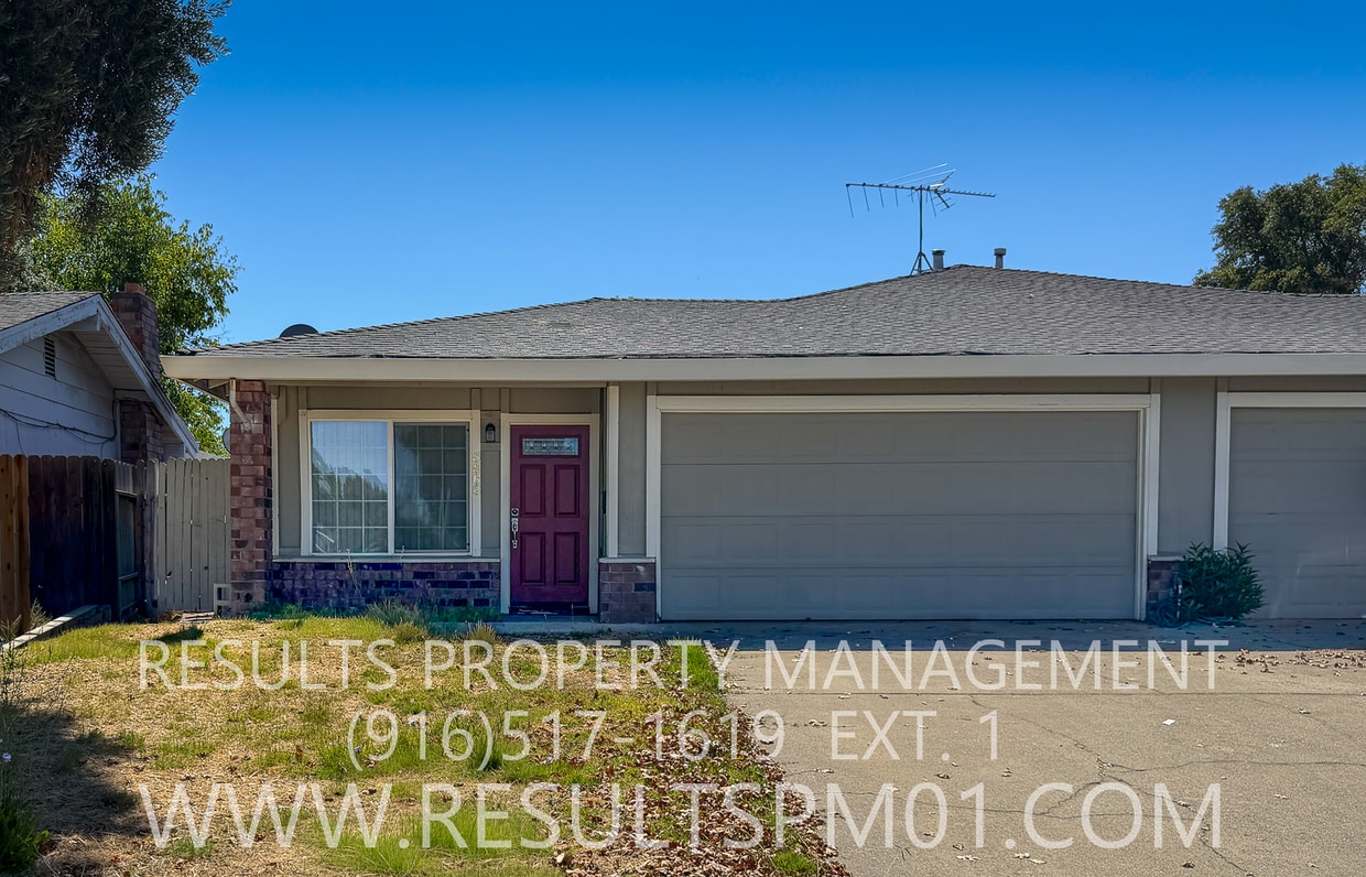 Photo - 5568 Hillsdale Blvd