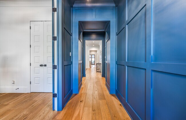 Foto del edificio - 4171 Poplar Ave