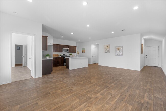 Foto del edificio - 5126 Ternberry Frst Ln