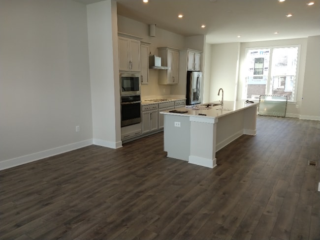 Building Photo - 2327 Liberty Lp