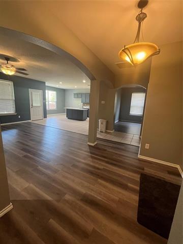 Building Photo - 609 Crownpoint Ln