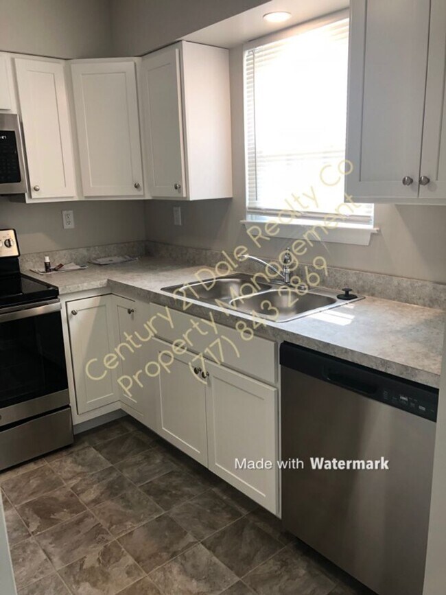 Foto del edificio - Lovely 2 Bedroom Home in Central School Di...