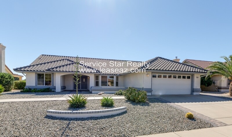 Foto principal - 14805 W Huron Dr