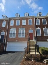 Building Photo - 6156 Toledo Pl