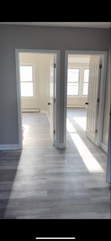Building Photo - 252 4th St