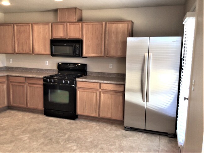 Building Photo - 1270 Serena Springs Dr